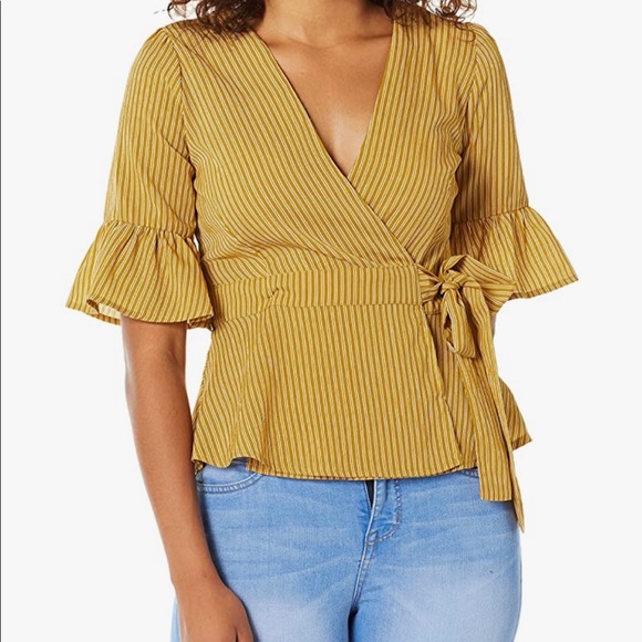JOA mustard wrap top size Med - Picture 1 of 7